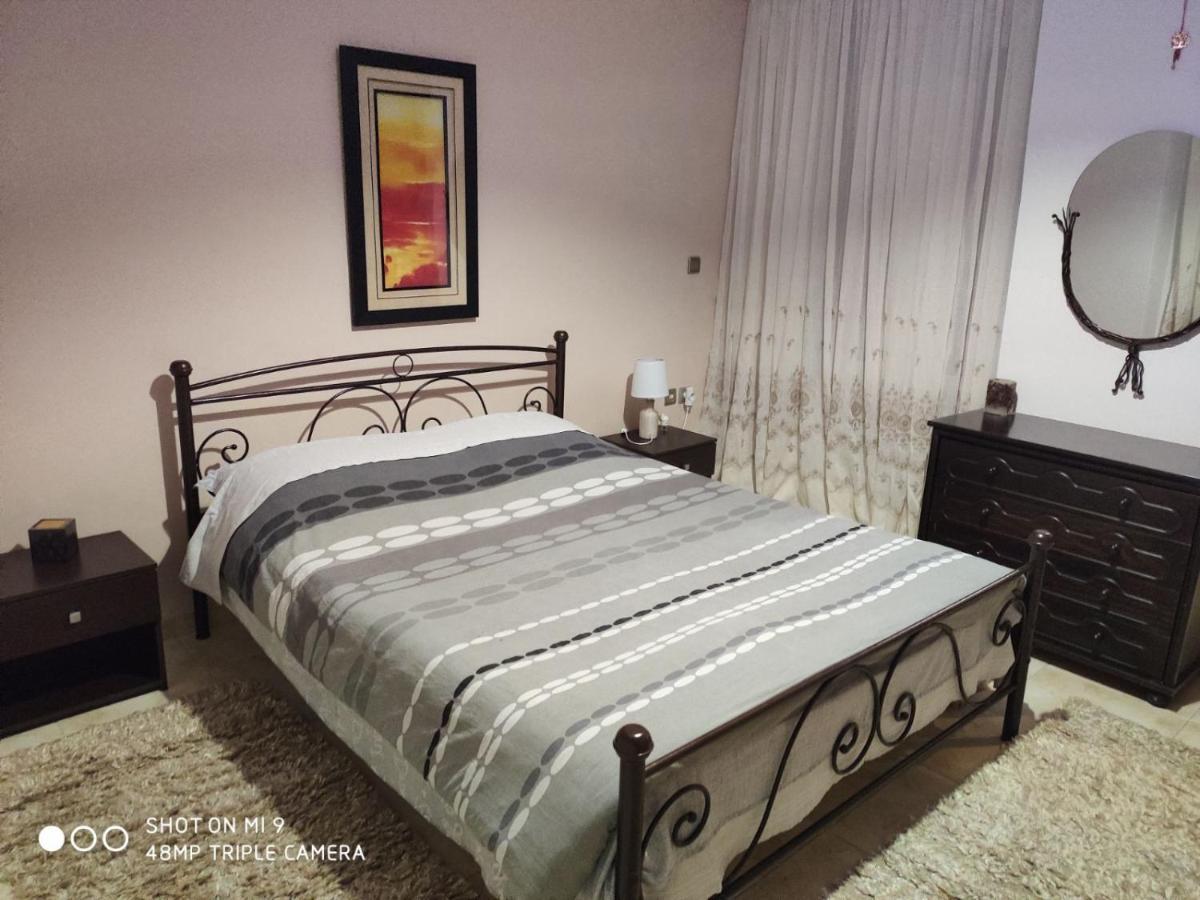 Airport'S Close, Cozy Flat For 6 Persons Apartment Markopoulo Mesogaias Luaran gambar