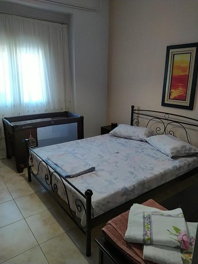 Airport'S Close, Cozy Flat For 6 Persons Apartment Markopoulo Mesogaias Luaran gambar