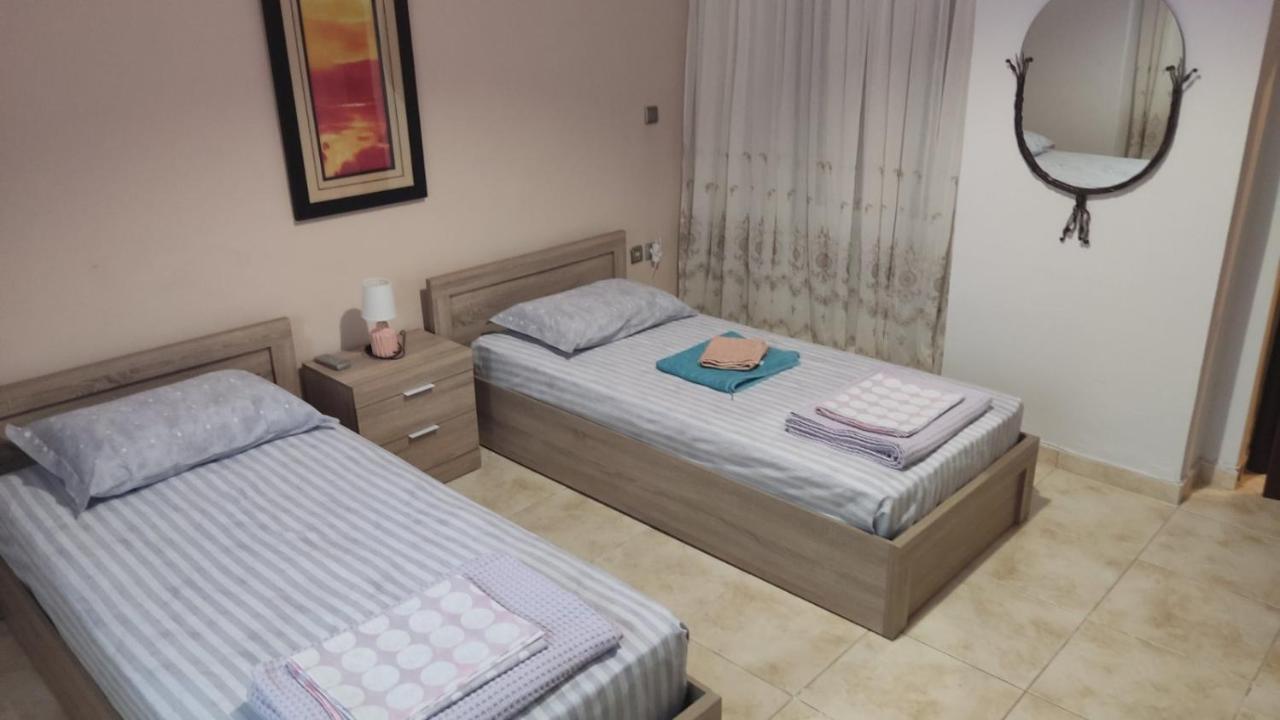 Airport'S Close, Cozy Flat For 6 Persons Apartment Markopoulo Mesogaias Luaran gambar